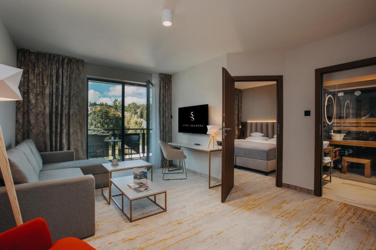 Five Seasons Aparthotel